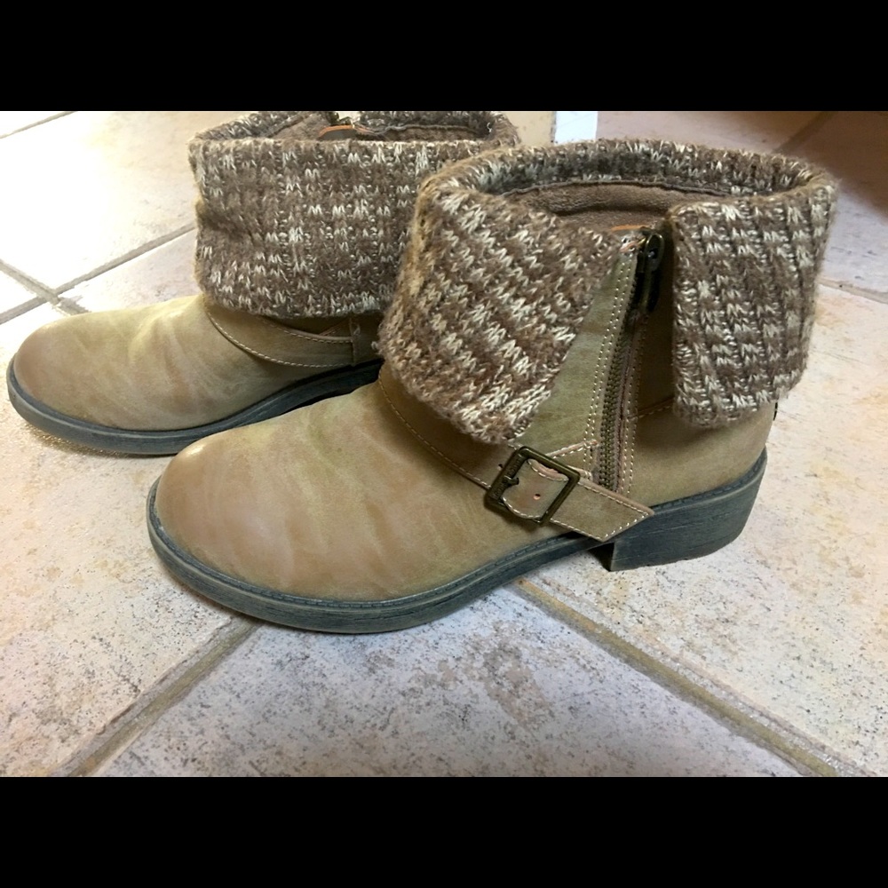 Ankle boots